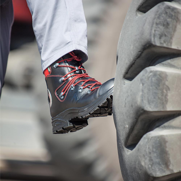 HAIX Sicherheitsschuh 'AIRPOWER XR3' S3